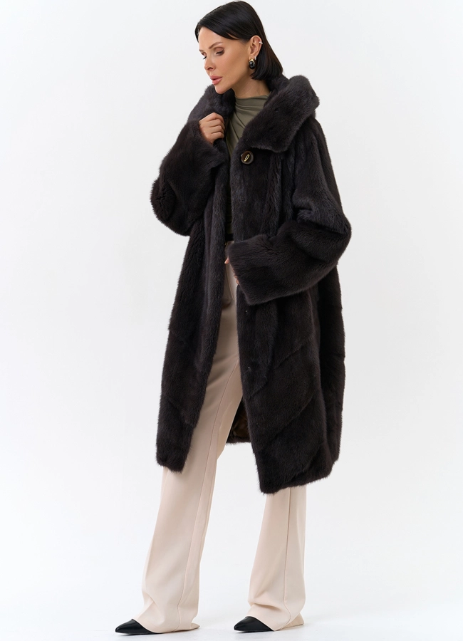 Шуба из норки с капюшоном модель № 31176 универмаг малина