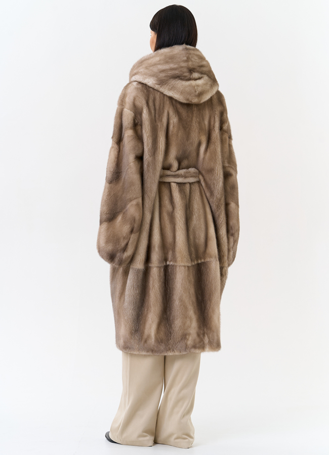 фото Женская шуба из меха норки с капюшоном модель № 30673