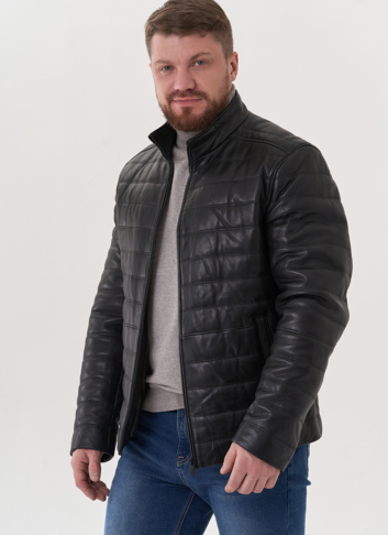 Мужская куртка из натуральной кожи черного цвета