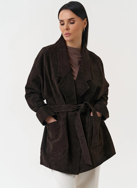 Куртка из натуральной замши коричневого цвета