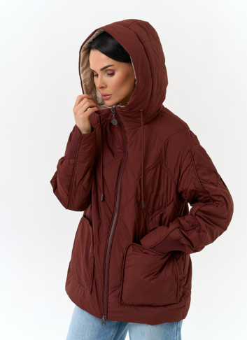 Женская куртка с капюшоном