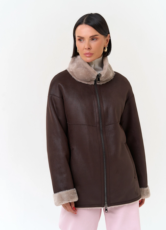Женская дубленка из эко замши модель № 33894 меха малина