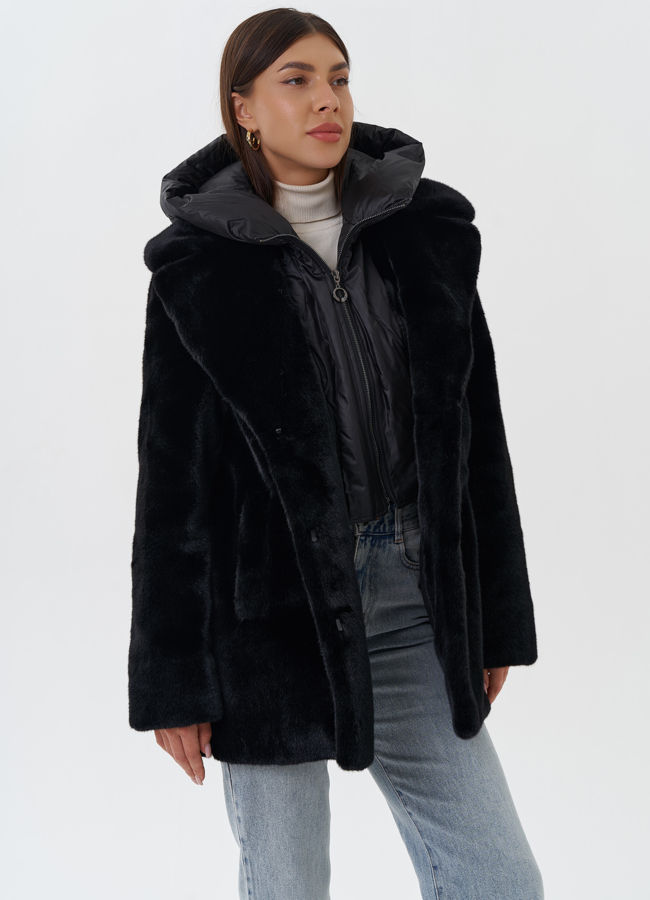 Куртка из эко меха с капюшоном модель № 27748 в кредит