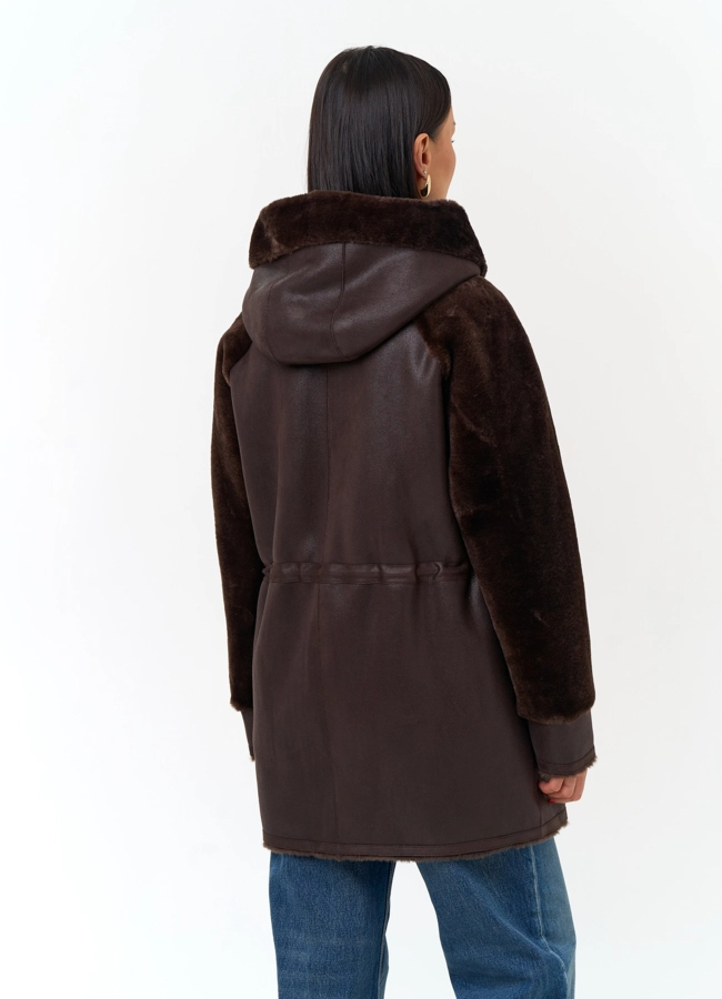 фото Женская дубленка из эко замши модель № 33900