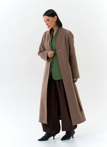 Женское пальто с поясом