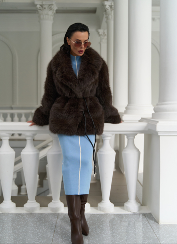 Женская шуба из эко меха с английским воротником Женская шуба из эко меха с английским воротником