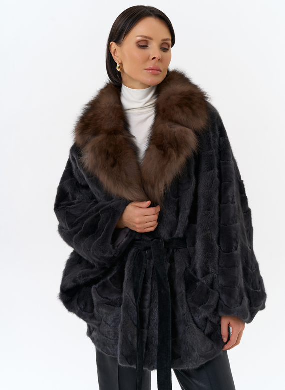 Шуба из меха норки с воротником из меха лисы