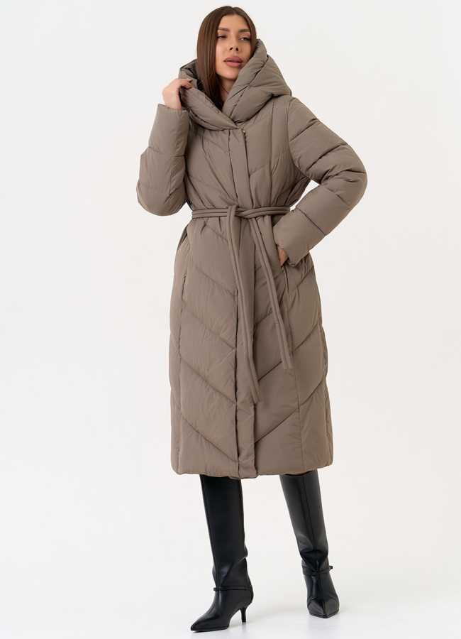 Женский пуховик с капюшоном модель № 31601 универмаг малина