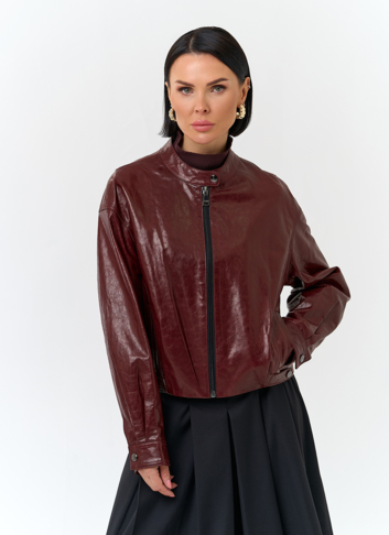 Куртка из натуральной кожи бордового цвета