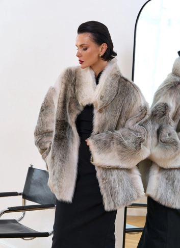 Дубленка двухсторонняя с поясом фото