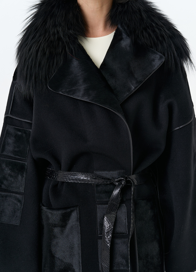 Женское длинное пальто с отделкой из меха лисы модель № 32649 универмаг малина