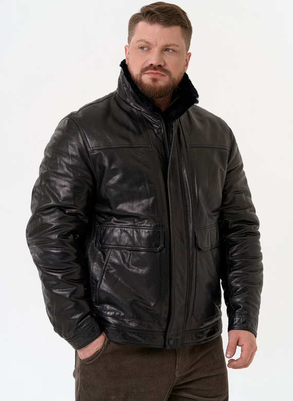 Куртка из натуральной кожи черного цвета